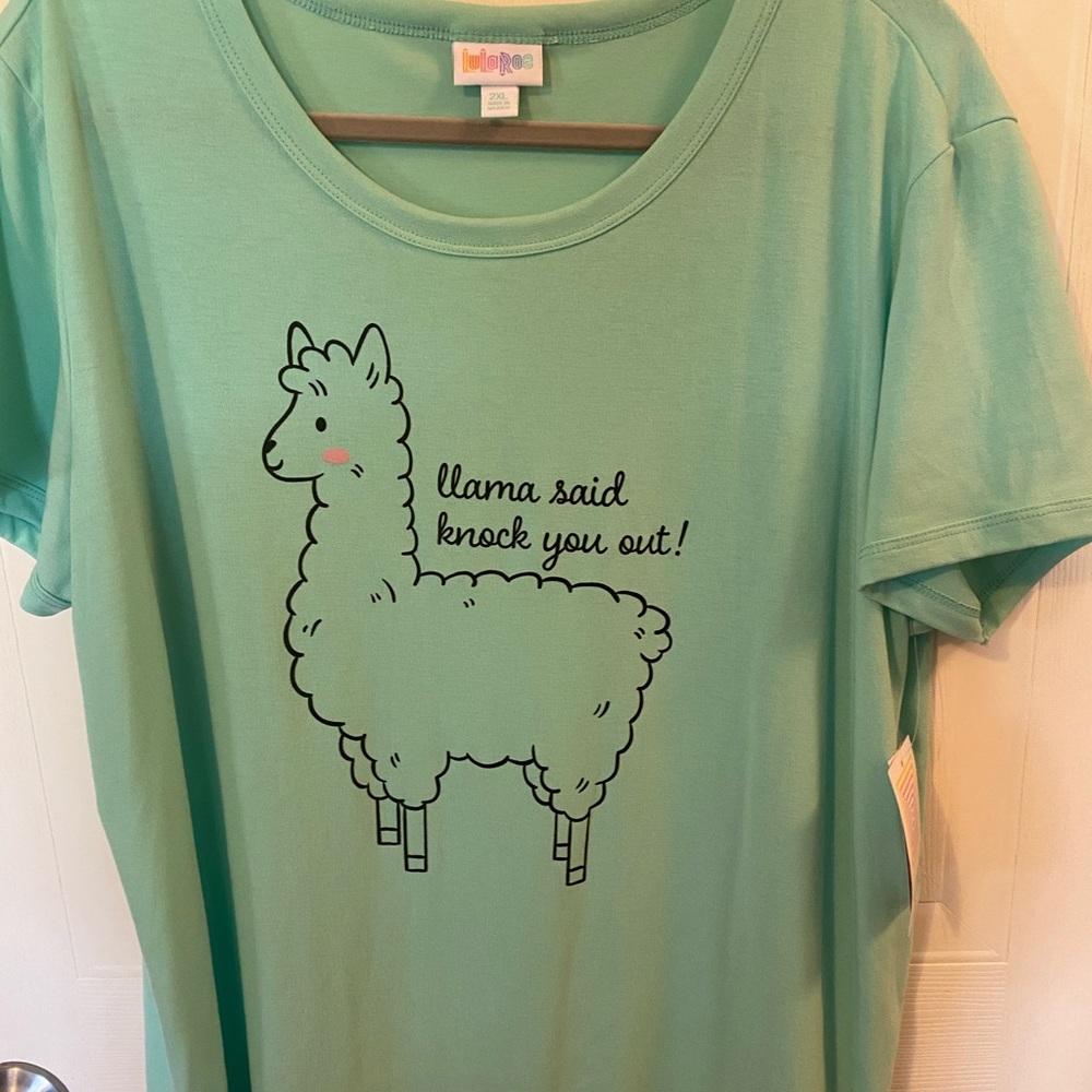 LuLaRoe Liv Tee